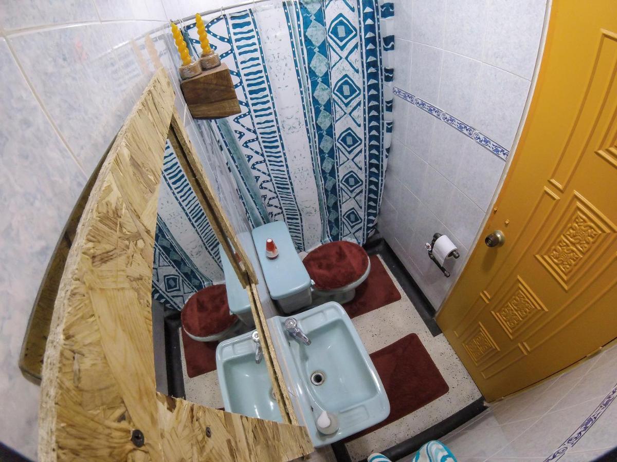 La Otra Mitad Hostel アルメニア エクステリア 写真